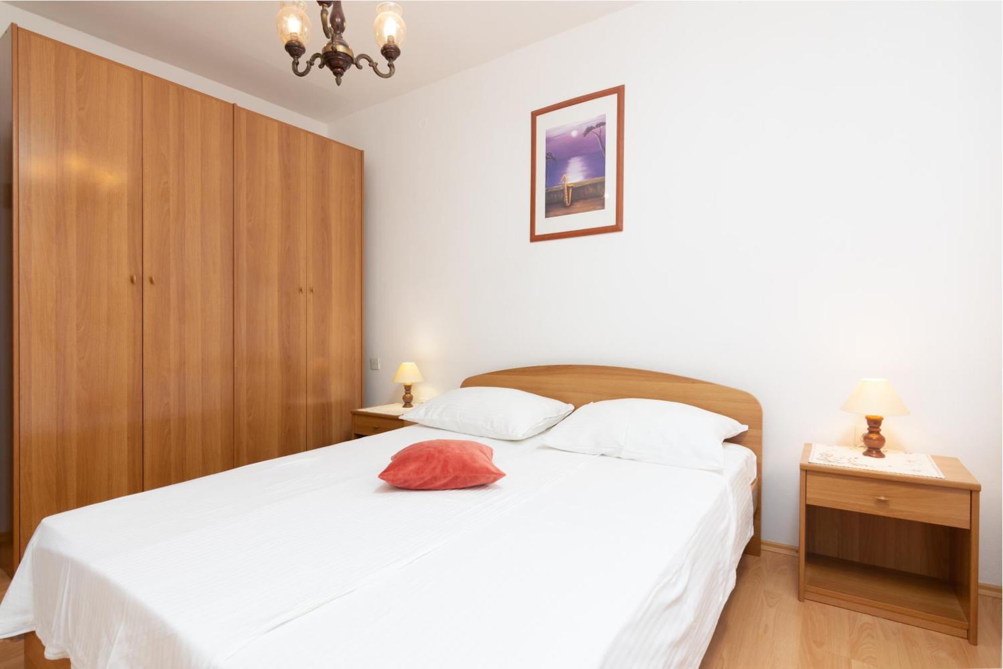 Apartments With A Parking Space Medulin - 7494 Phòng bức ảnh